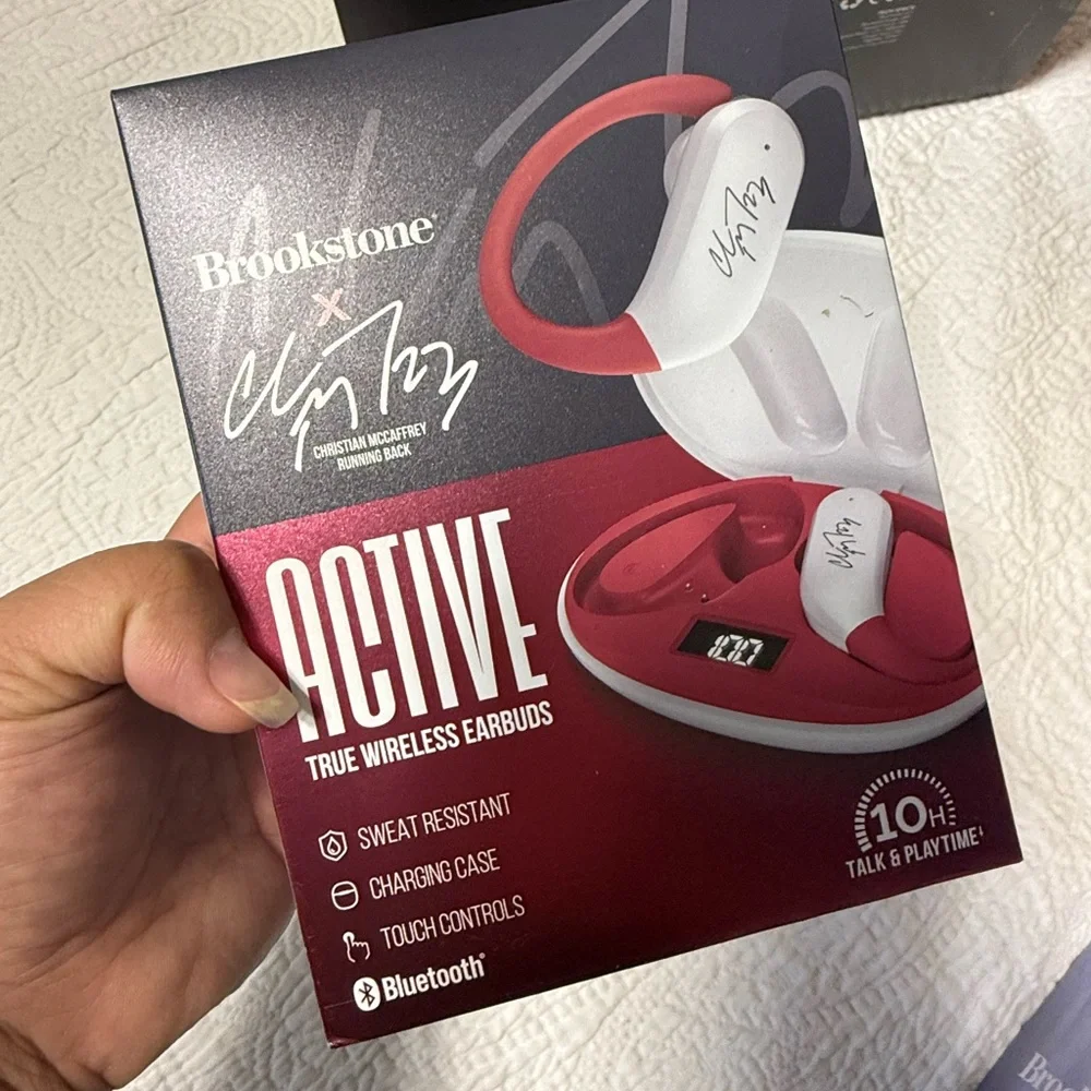 New Brookstone Prime Set of 4! Speaker, headphones, clip on speaker, earbuds!